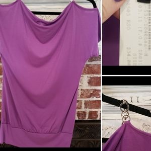 NWT WISH TUNIC, COLD SHOULDER SIZE M